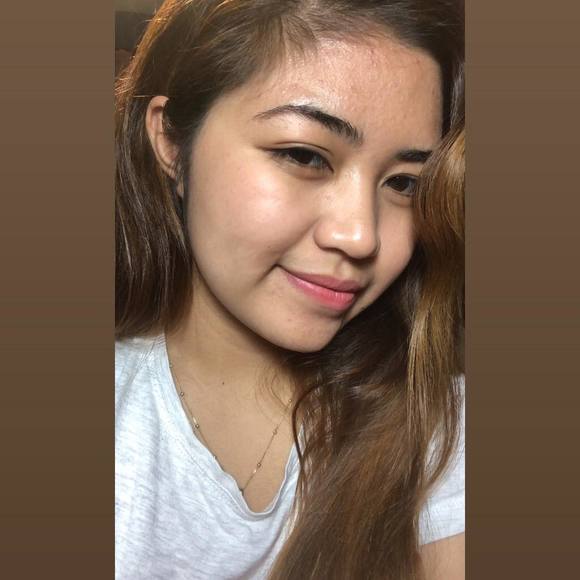 Meet your Posher, Claire - Picture 1 of 1